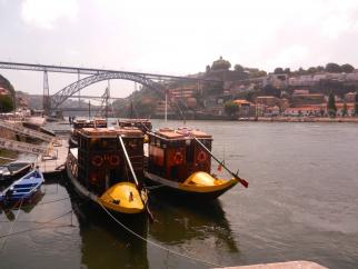Porto Schiffe auf dem Douro